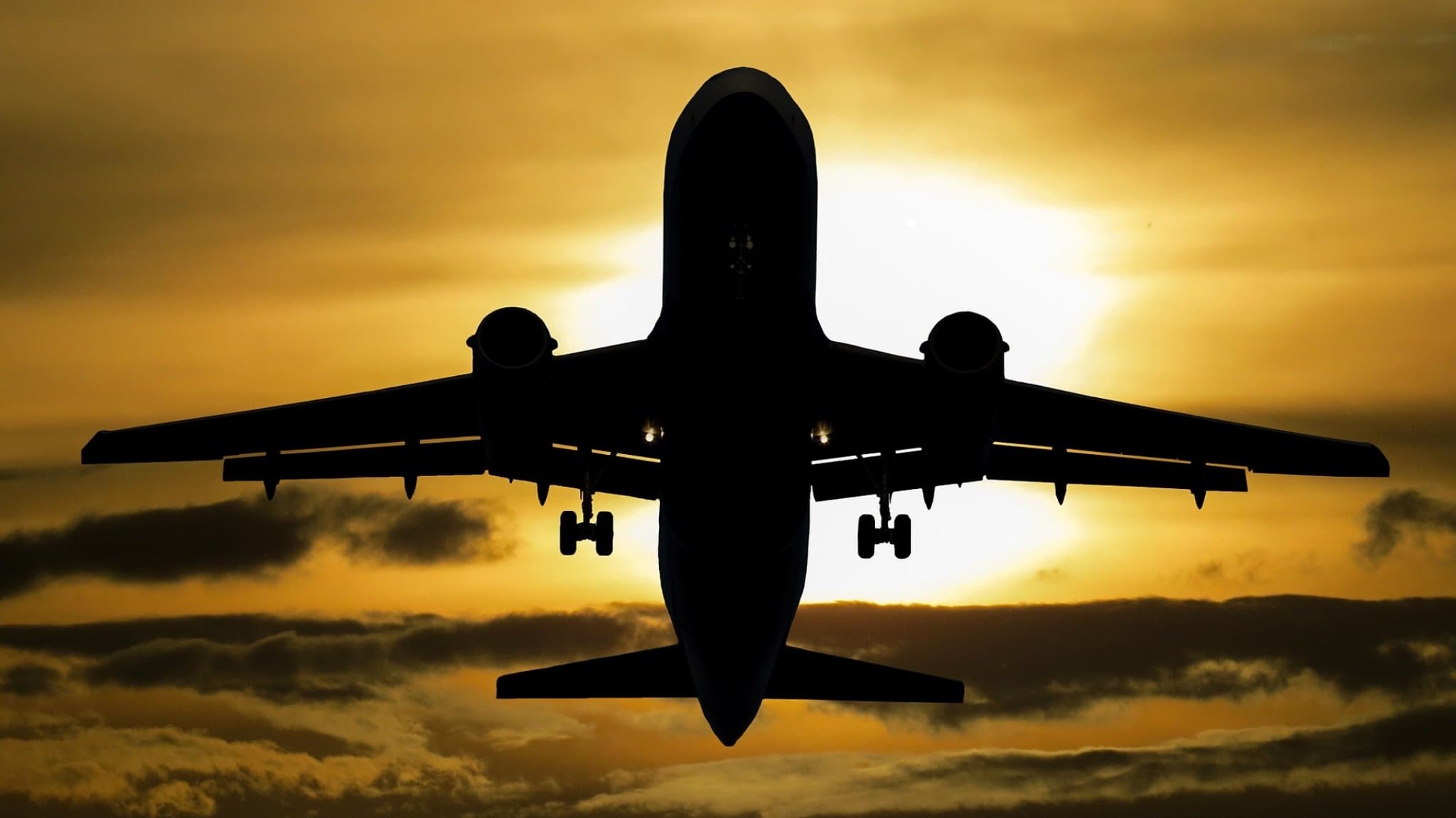 6 Los Angeles Airport Hacks Every Traveler Needs to Know