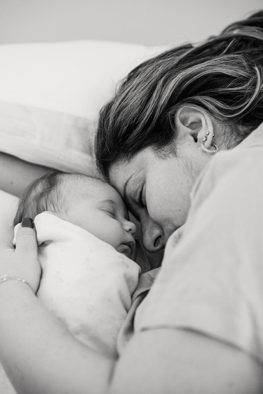 How to Choose the Right TOG Rating for Baby Sleeping Sacks