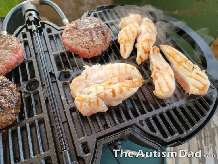 The nomadiQ Ultimate Lightweight Portable Propane Grill (Review) The